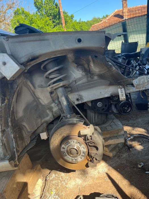 Golf 5 1.6 fsi останали части