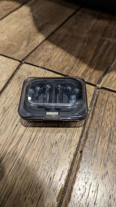 Nothing ear(a)  наушники