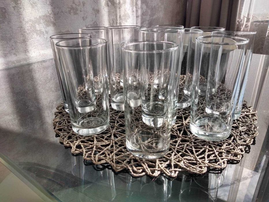 12 броя водни чащи по 50 ст. броя.