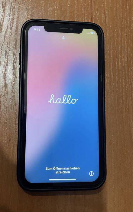 Apple Iphone 11 64GB + 4 калъфа