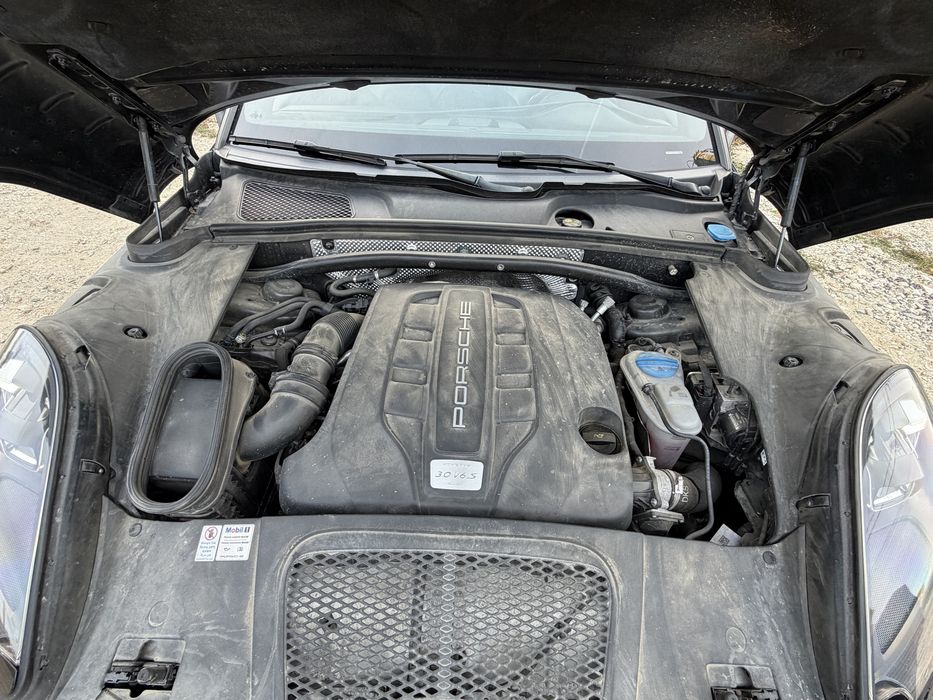 Porsche Macan S