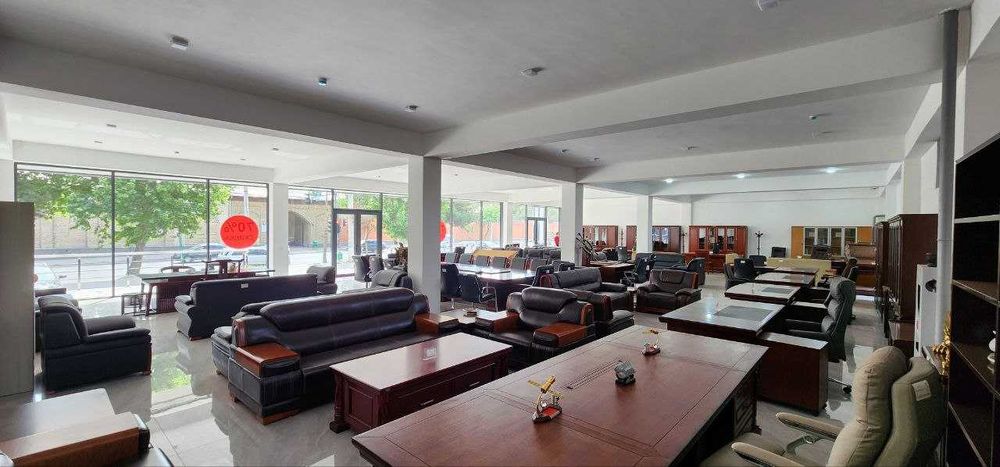 Продается 4 Этажный Здания 1700м2  Алмазар 1 Линия Ор.Жомий Базар