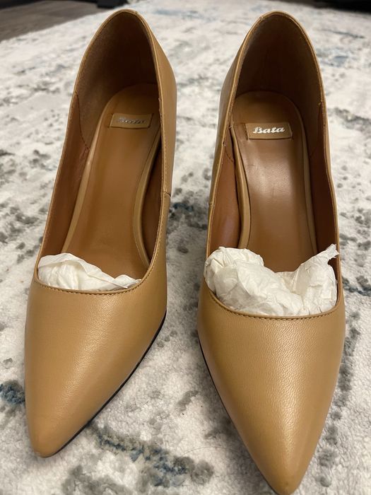 Обувь кожаная Bata, 37 размер