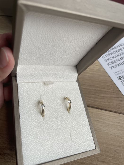 Продам красивые Пусеты KOLIBRI