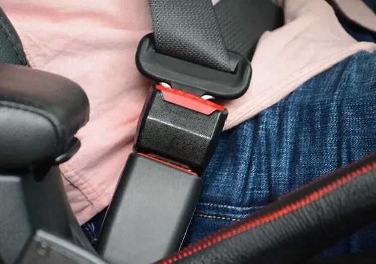 Удължител закопчалка залъгалка за предпазен колан 2 броя