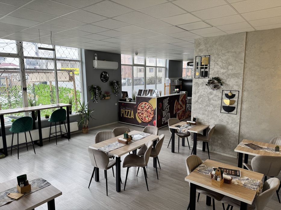 Vand pizzerie la cheie