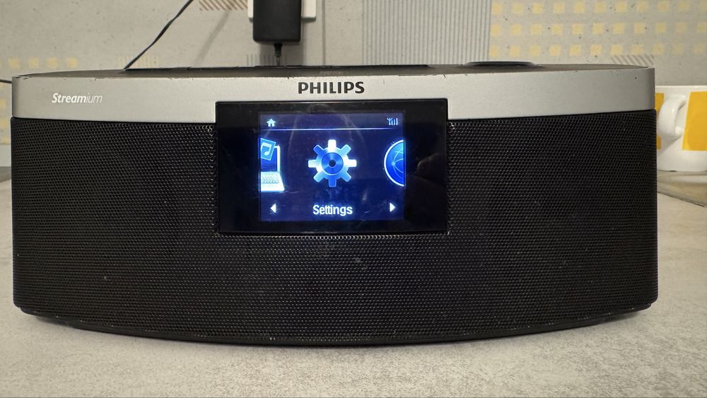 Internet radio Philips NP3300 .
