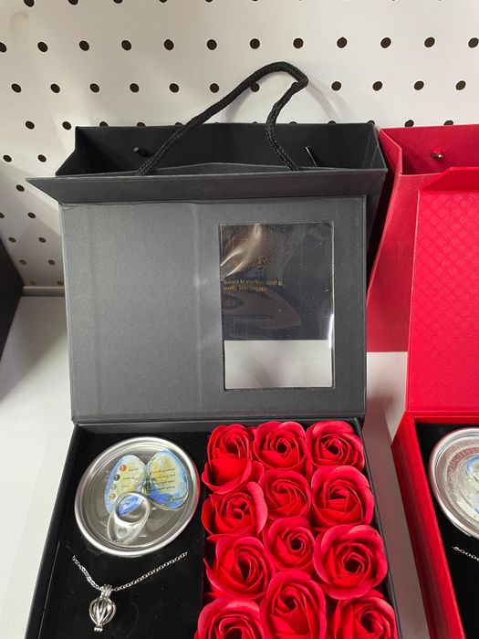 8 марта подарок