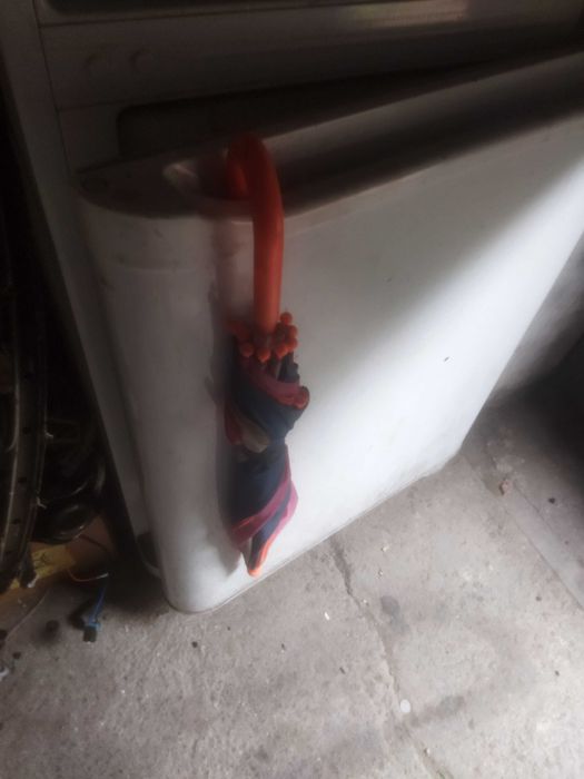 Продам детский зонтик.