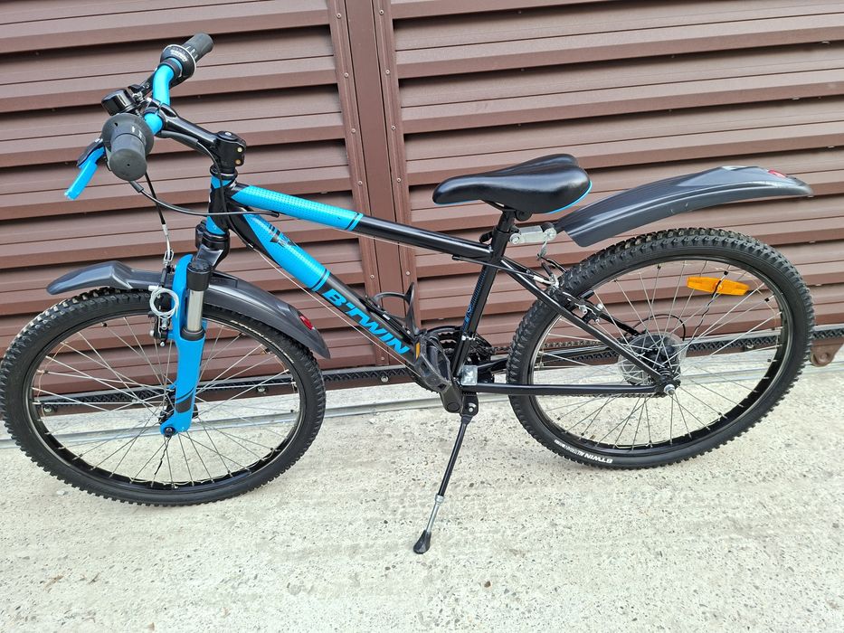 Vând bicicletă de 24 BTW preț 630 neg