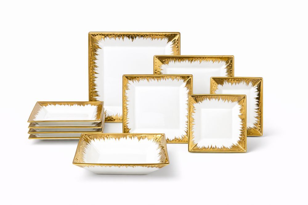 Set farfurii ceramica 18 piese, serviciu masa 6 persoane, alb cu auriu, model Luxury, design elegant, premium