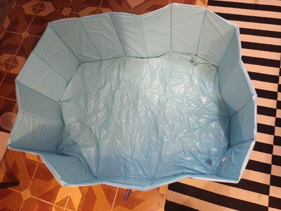 Чисто нов басейн