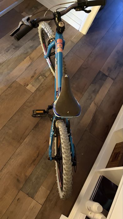 Bicicleta Cube 20”