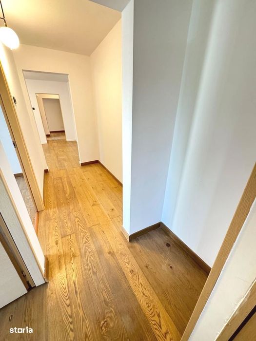 Apartament 4 camere, etaj intermediar, CT, AC, PVC, accept credit