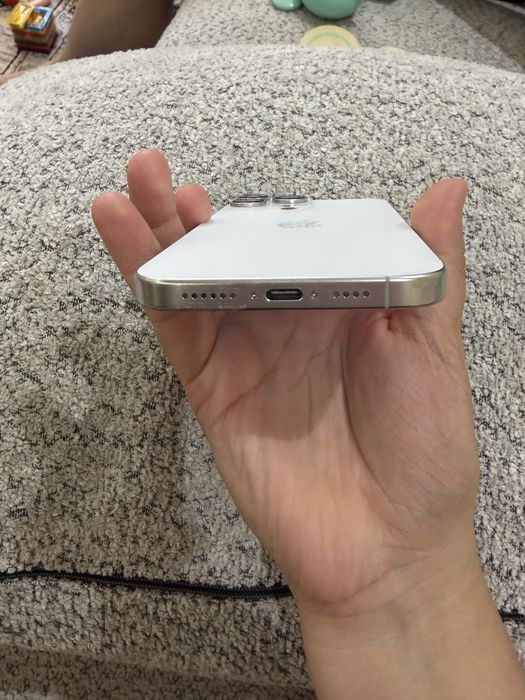 Срочно продам iPhone 16 Pro Max 256 GB
