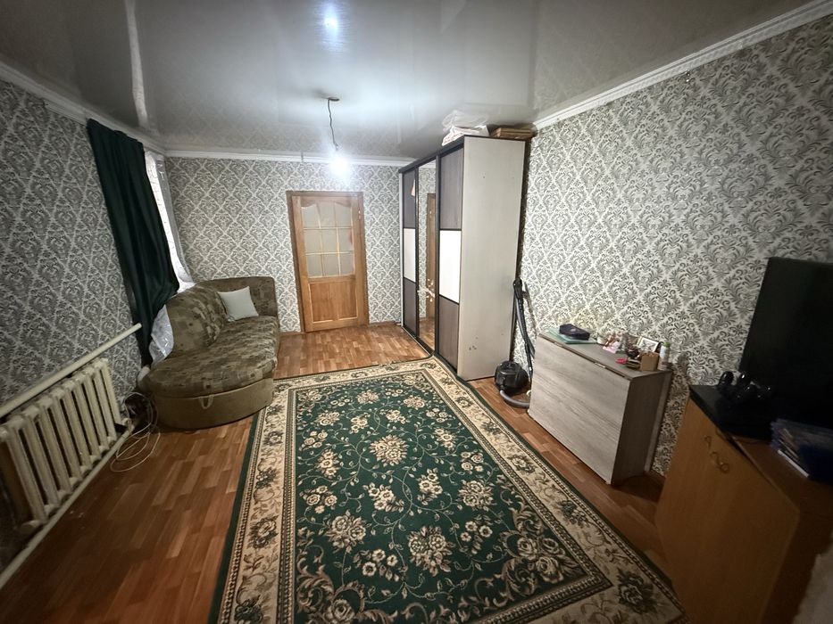 Продам часть дома, 3 комнаты , 60м2, 3 сот