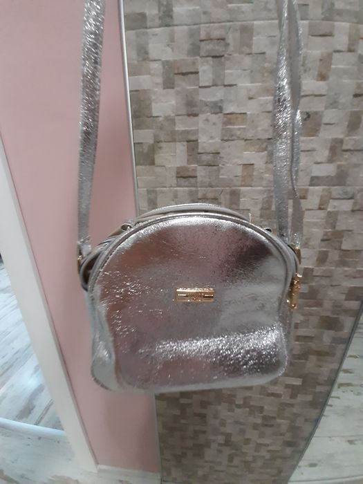 Сребриста чанта малка и раница