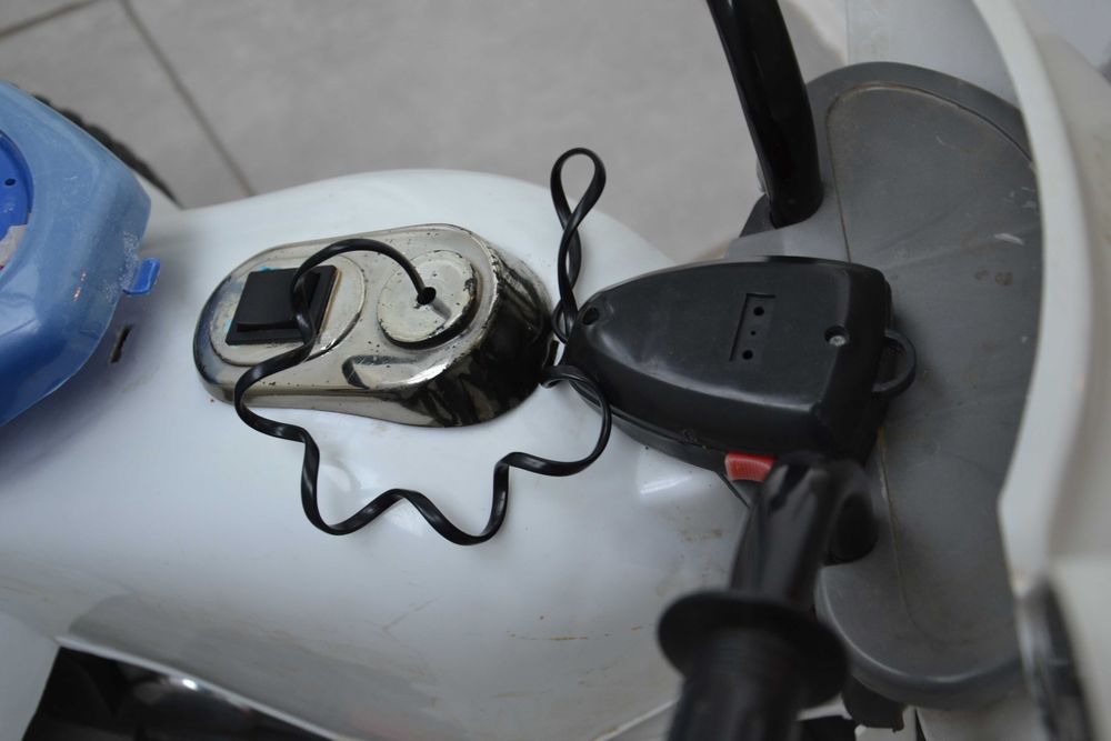 Детски акумулаторен мотор за ремонт