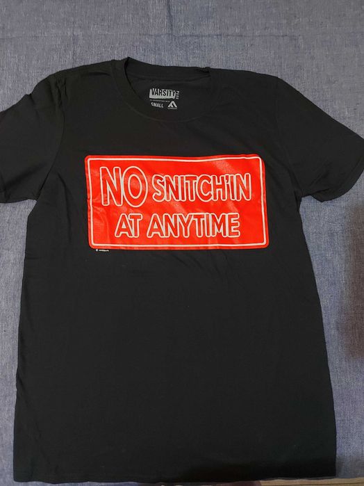 Тениска нова Varsity