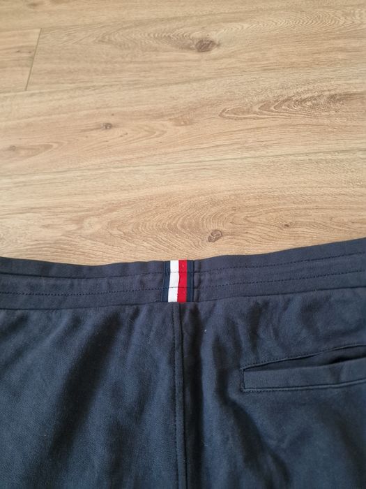 Страхотно мъжко спортно  долнище TOMMY HILFIGER XL / 2XL