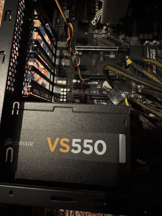 Unitate PC - motherboard, CPU, HDD 1tb, sursa corsair