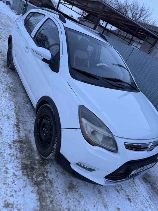 Продаю Lifan X50