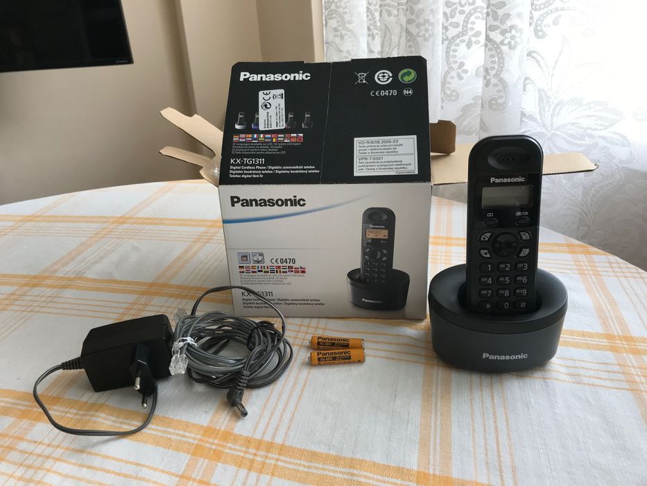 Стационарен безжичен телефон Panasonic KX TGA 131 FX