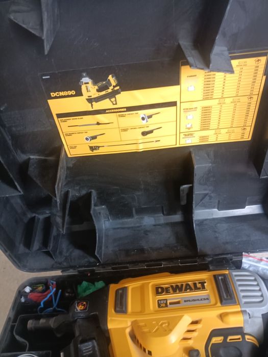 DEWALT DCN890 подам тушку