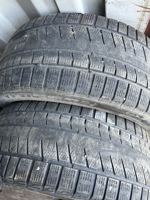 Авто шины 235/45R18 (4шт)