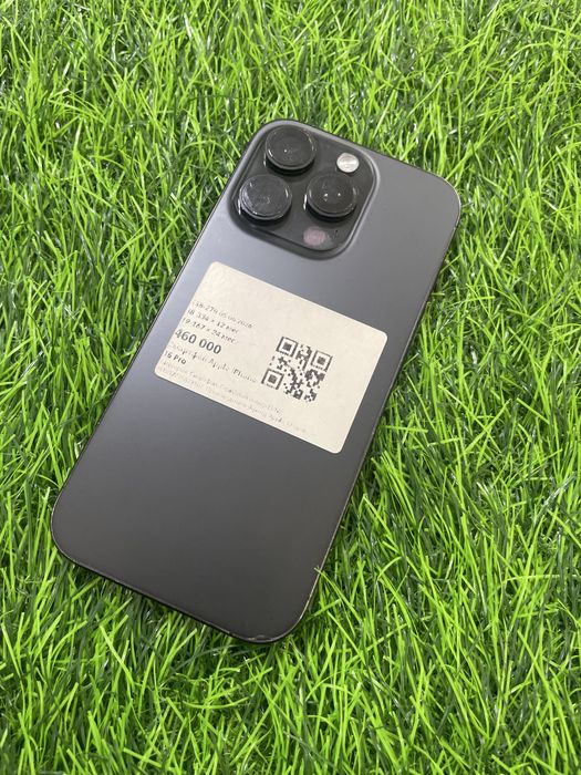 Смартфон Apple iPhone 16 Pro
