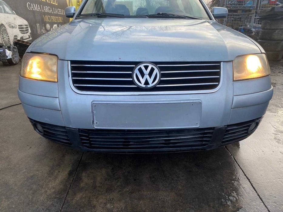 Dezmebrez Passat b5.5 1.9 tdi/bara/far/capota/aripa/oglinda/usa/trager