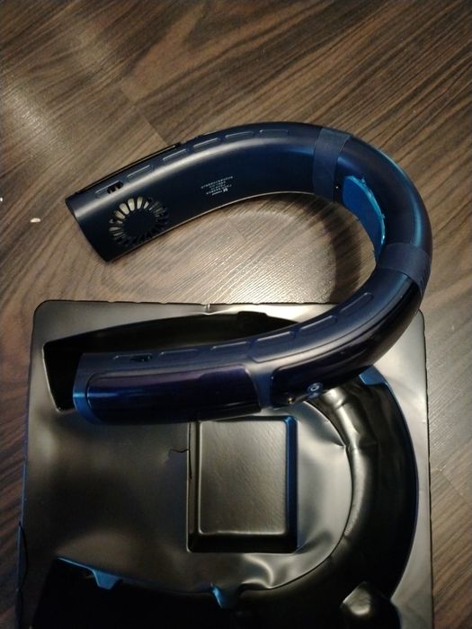 нашейный вентилятор