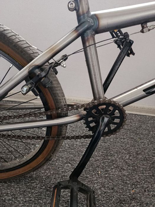 Велосипед BMX диаметр 20