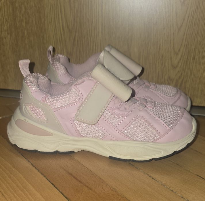 Zara обувки/маратонки 27 номерр