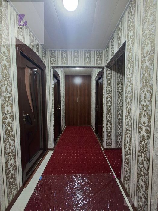 Продается 3х комнатная квартира. Микрорайон. 3 этаж.