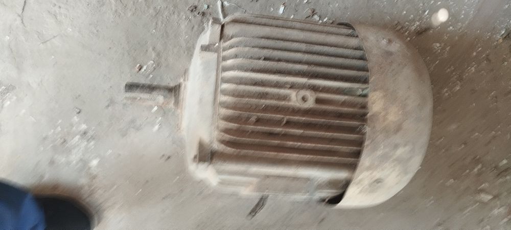 Генератор 55 кв 1500 ахборот.
