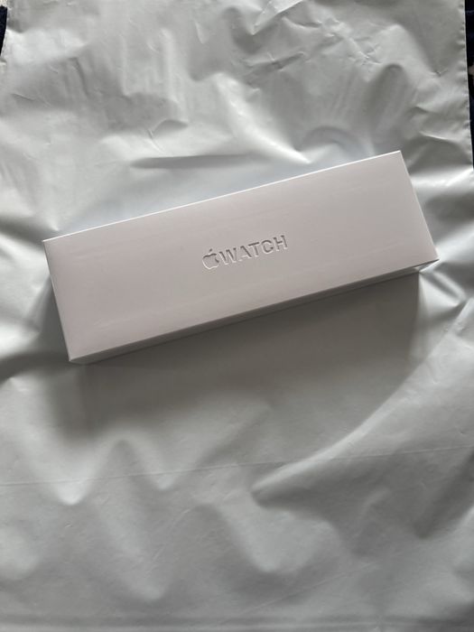 Apple Watch Series 11 - Nou la cutie (Full Box), Culoare Jet Black / Space Grey
