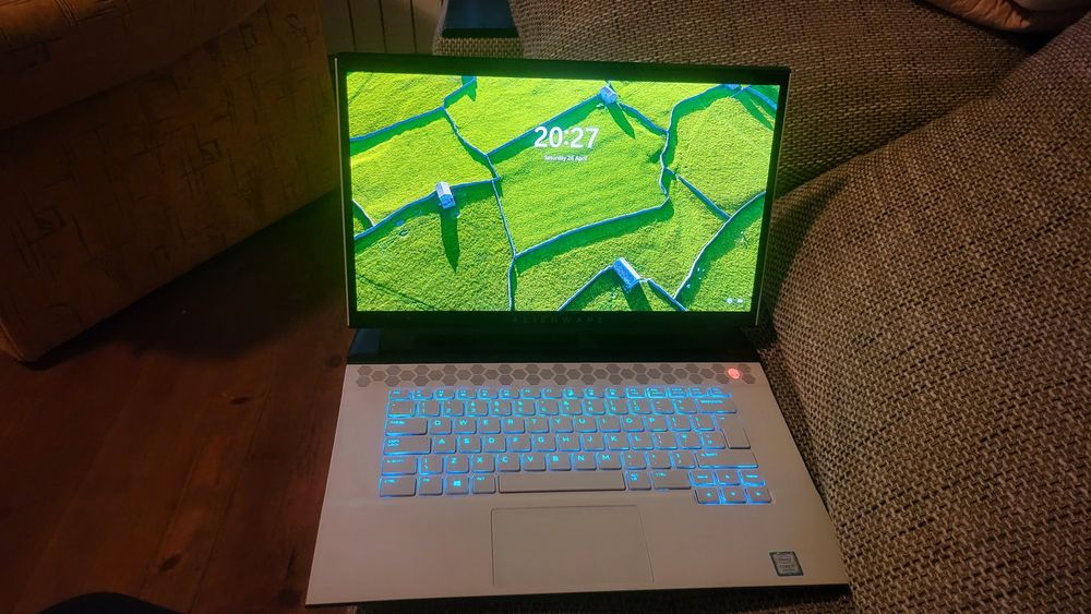 ТОП Геймърски Лаптоп Alienware m15 R3 p87f RTX2070