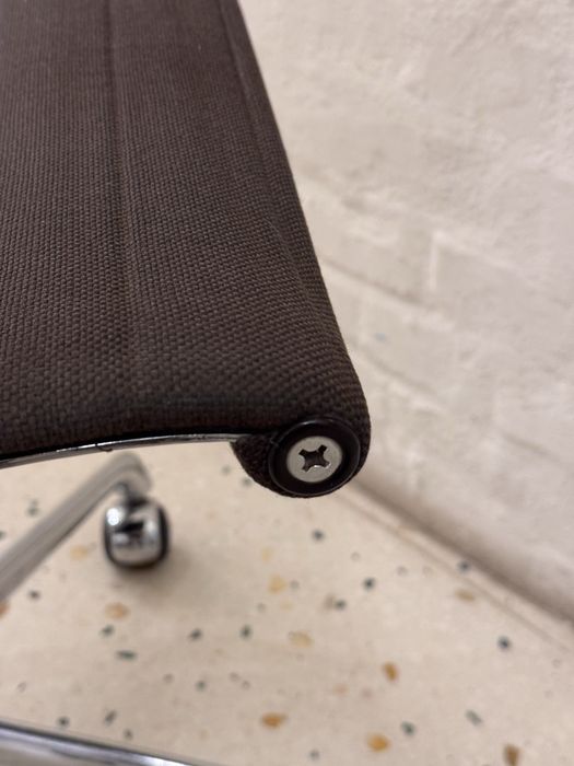 EAMES EA119 High Backrest