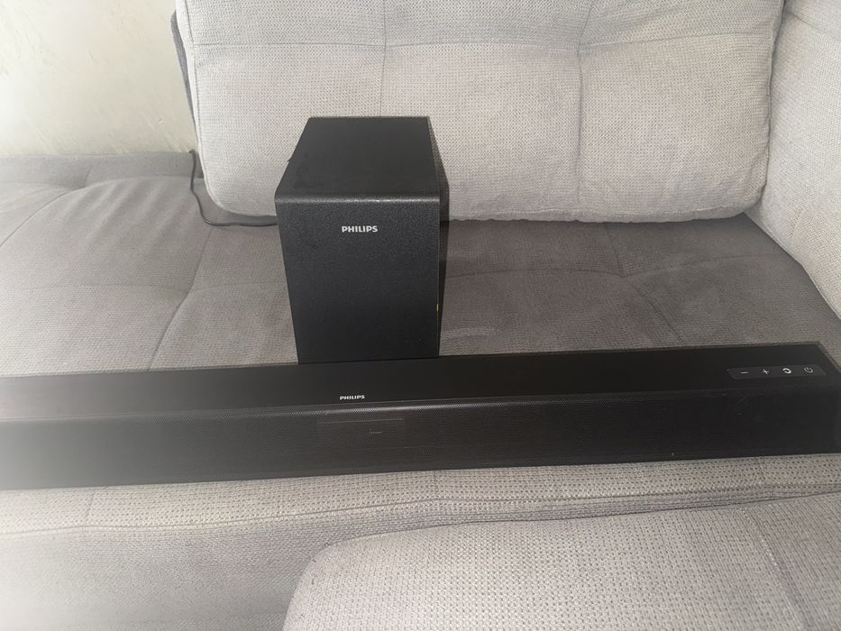 Бар колона philips