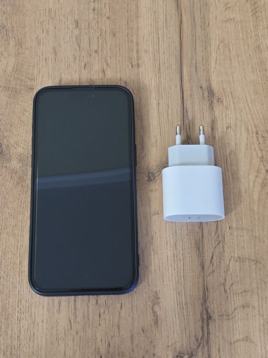Продам iPhone 15 Pro Max