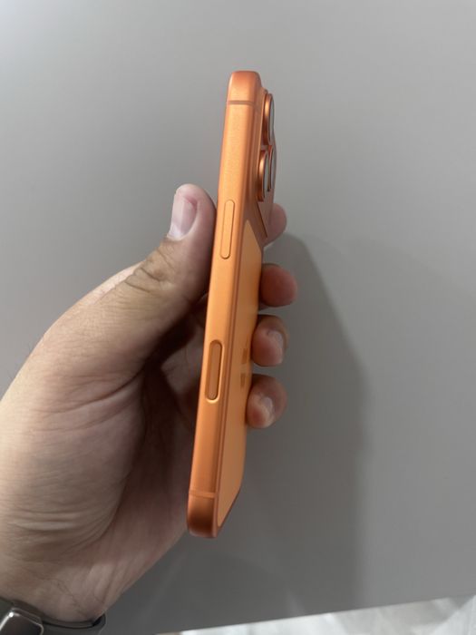 IPhone 17pro новый без царапин батарея 100%