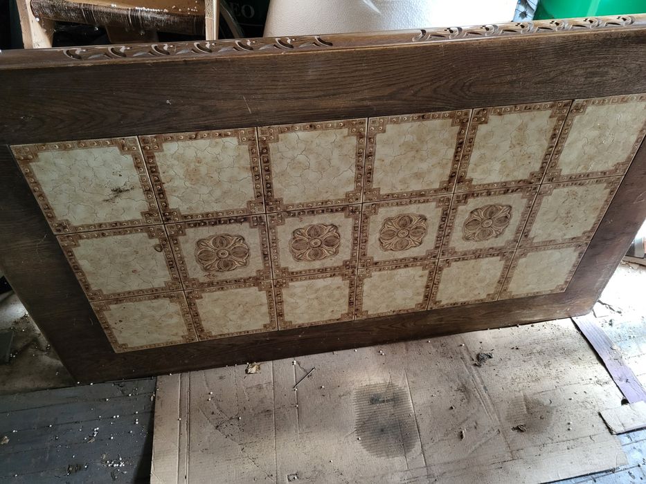 Masă rustica din lemn masiv de sufragerie, foișor, terasă etc.