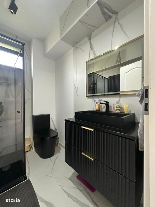 Casă individuală, renovată, mobilată utilată, zona Prelungirea Ghencea