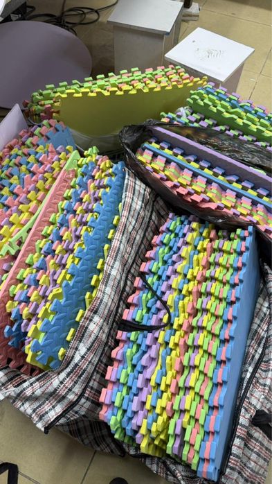 Продается Пазлы коврики…