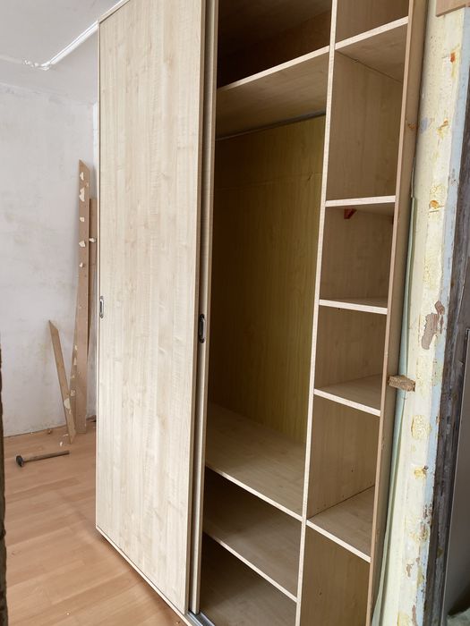 Продам шкаф купе