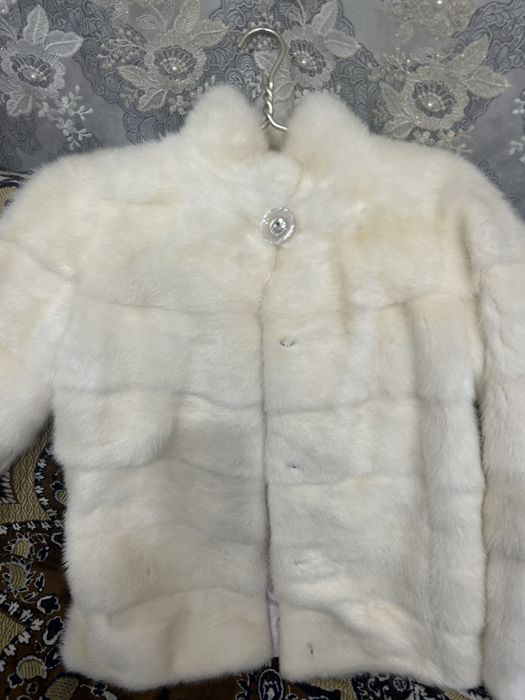 Продам шубу 15000