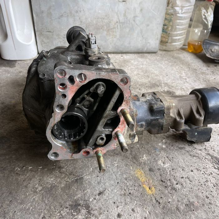 Раздатка Тойота RAV4