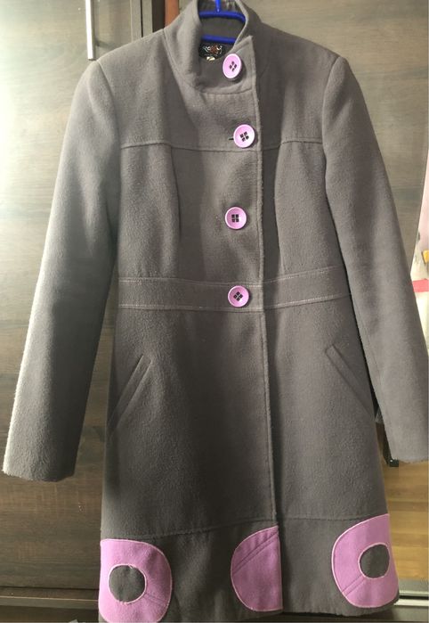 Palton dama nuanta roz/gri, stare f buna, marimea S.