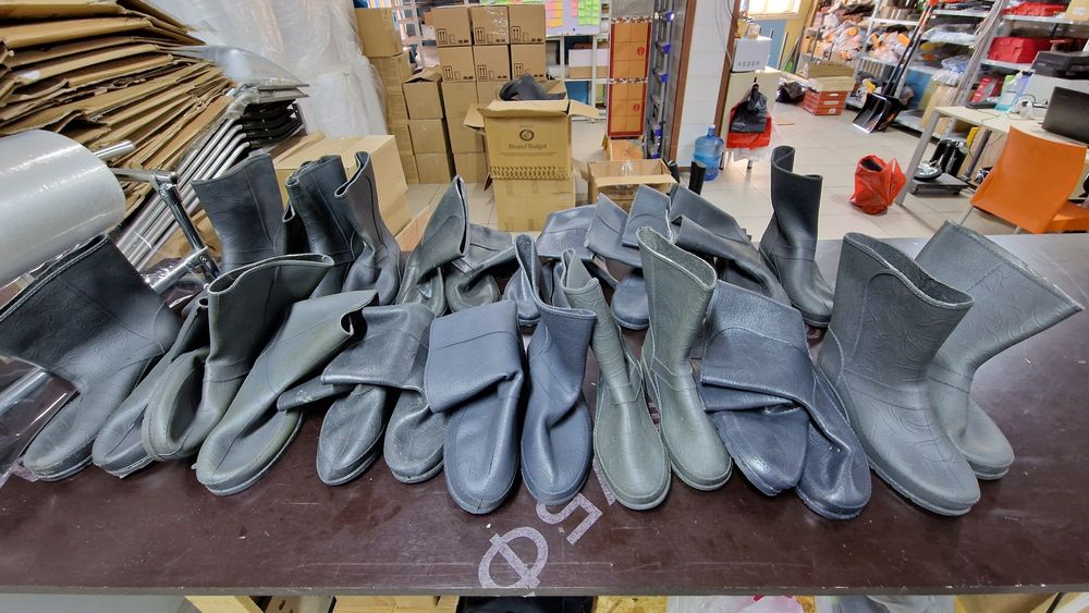 Сапоги резиновые